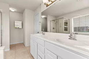 7710 Trail Hollow, Missouri City, TX 77459 - Photo 16