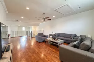 4042 Bellefontaine St, Houston, TX 77025 - Photo 36