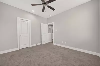 8802 Hollister Pine Court, Houston, TX 77080 - Photo 32