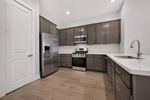 8802 Hollister Pine Ct, Houston, TX 77080 - Photo 26