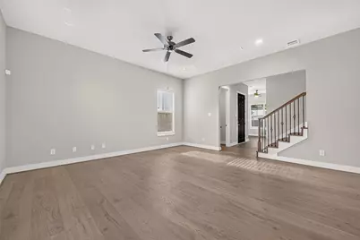 8802 Hollister Pine Court, Houston, TX 77080 - Photo 18