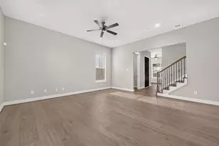8802 Hollister Pine Ct, Houston, TX 77080 - Photo 18