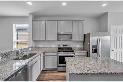 25703 Bottlebrush Sedge Street, Katy, TX 77493 - Photo 16