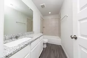 8128 Vanilla Orchid Dr, Houston, TX 77016 - Photo 16