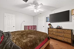 805 Camelot Ln, Friendswood, TX 77546 - Photo 34