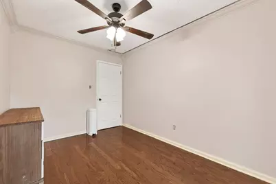 805 Camelot Lane, Friendswood, TX 77546 - Photo 28