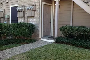1860 White Oak Dr, Houston, TX 77009 - Photo 2