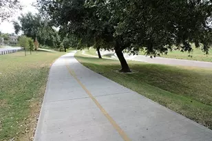 1860 White Oak Dr, Houston, TX 77009 - Photo 20