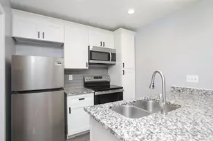 2100 Wilcrest Dr, Houston, TX 77042 - Photo 18