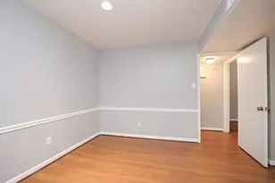 2100 Wilcrest Dr, Houston, TX 77042 - Photo 18