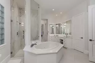 10 Norlund Way, The Woodlands, TX 77382 - Photo 22
