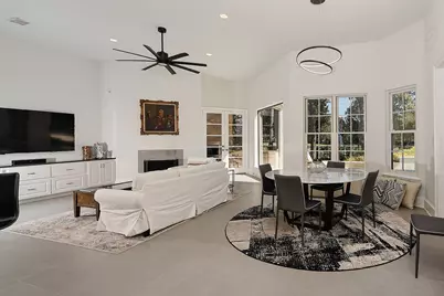 10 Norlund Way, The Woodlands, TX 77382 - Photo 16