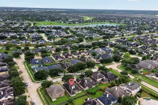 2203 Summit Pass Ln, League City, TX 77573 - Photo 40