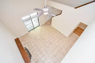 9536 Windswept Ln, Houston, TX 77063 - Photo 16