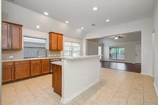 21922 Catoosa Dr, Spring, TX 77388 - Photo 10