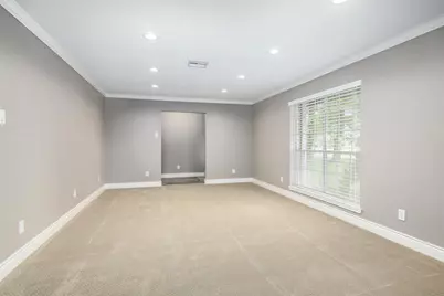 2904 Frostwood Circle, Dickinson, TX 77539 - Photo 8