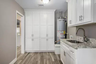 2904 Frostwood Circle, Dickinson, TX 77539 - Photo 20