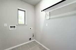 235 Navasota Narrows Wy, Conroe, TX 77304 - Photo 18