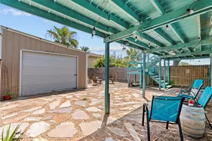 1617 Avenue J, Dickinson, TX 77539 - Photo 24