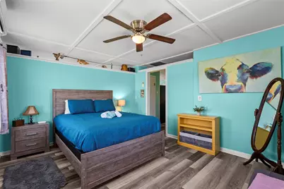 1617 Avenue J, Dickinson, TX 77539 - Photo 16