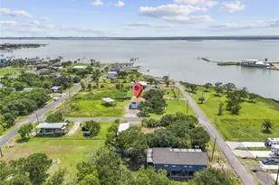 1617 Avenue J, Dickinson, TX 77539 - Photo 38