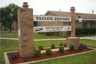 1005 Cottonbowl, Taylor, TX 76574 - Photo 4