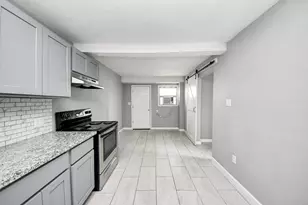 7919 Brays St, Houston, TX 77012 - Photo 8