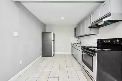 7919 Brays Street #D, Houston, TX 77012 - Photo 10