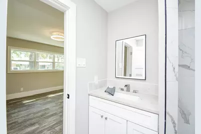 7618 Highmeadow Drive, Houston, TX 77063 - Photo 20