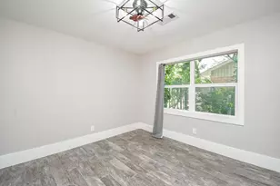 7618 Highmeadow Dr, Houston, TX 77063 - Photo 30