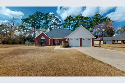 119 Oakdale Drive, Silsbee, TX 77656 - Photo 1
