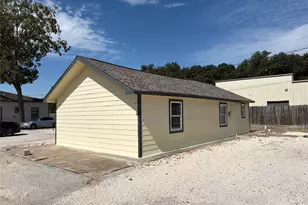 14302 Sweeney Rd, Houston, TX 77060 - Photo 2