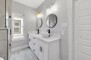 2116 Sam Wilson St, Houston, TX 77020 - Photo 20