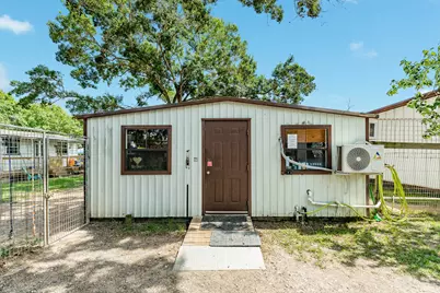 2230 Nancy Street, Alvin, TX 77511 - Photo 34