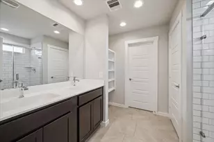 2818 Chancery Summit Ct, Houston, TX 77047 - Photo 18