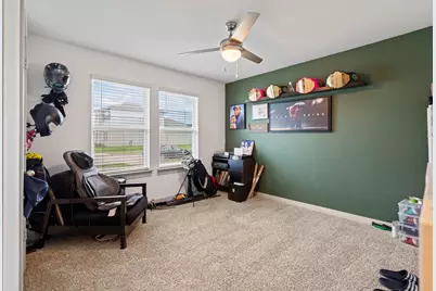 302 Dusty Bridle Lane, Rosharon, TX 77583 - Photo 6