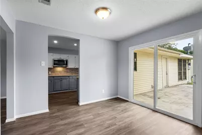 1421 16th Avenue N, Texas City, TX 77590 - Photo 8