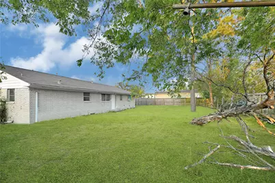 7954 Booker St, Houston, TX 77028 - Photo 4