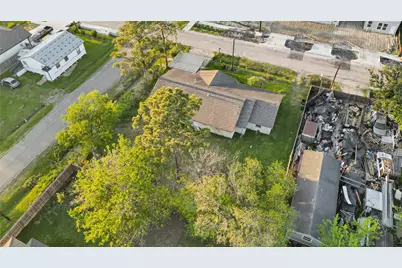 7954 Booker St, Houston, TX 77028 - Photo 14