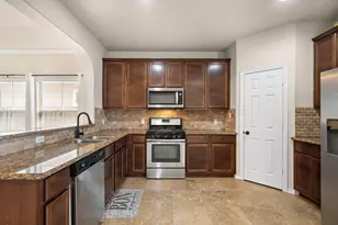 18319 Hillingdon Ln, Tomball, TX 77377 - Photo 16