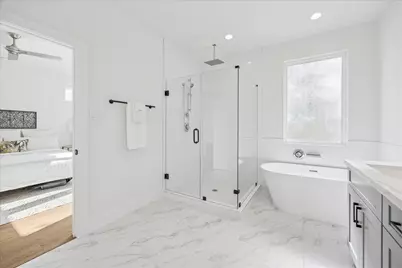 1902 Luna Woods Lane, Houston, TX 77055 - Photo 32