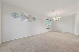 19303 Chislestone Ln, Katy, TX 77449 - Photo 6