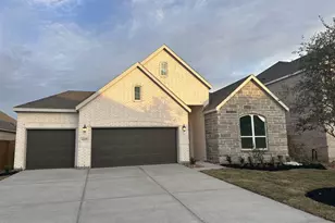 8227 Holly Blue Dr, Rosharon, TX 77583 - Photo 2