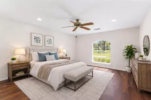 7825 Hughes Ranch Rd, Pearland, TX 77581 - Photo 16