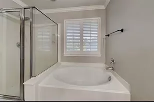 6219 Stoney Creek Dr, Pasadena, TX 77503 - Photo 10