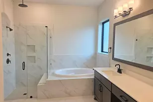 9802 Hunters Run Dr, Missouri City, TX 77459 - Photo 10