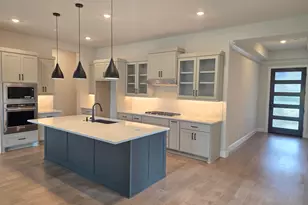 9802 Hunters Run Dr, Missouri City, TX 77459 - Photo 4