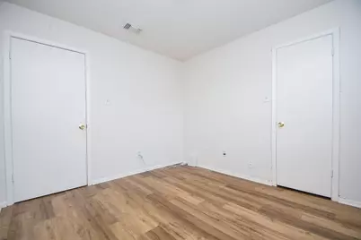 9231 Homeland Drive, Houston, TX 77083 - Photo 16