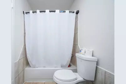 9231 Homeland Drive, Houston, TX 77083 - Photo 18