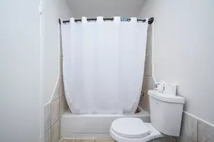 9231 Homeland Dr, Houston, TX 77083 - Photo 18